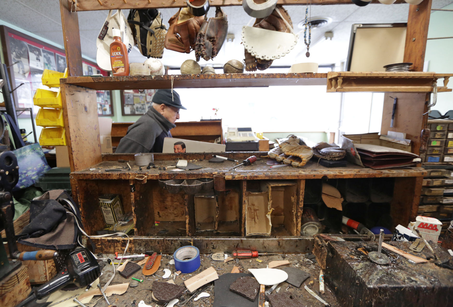 Park Street Shoe Repair closes 3